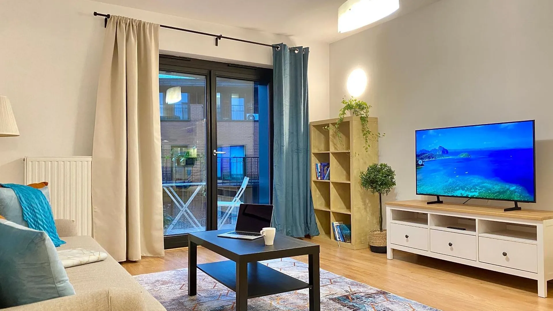 Angel Mint Apartment - Free Parking - Balcony Krakow Poland